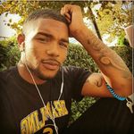 Derrick  Reyes - @_derricksinterlude - Instagram