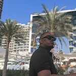 Derrick R - @derrick_roberto - Instagram
