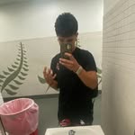 Derrick Jamire - @derrick.resells - Instagram
