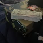 @derricksells_ - Instagram