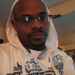 derrick clemens - @derrick_thesinger - Instagram