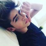 derrick - @derrick_vargas_ - Instagram