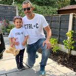 Desmond Lewis - @des_lewis - Instagram
