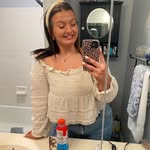 @desyoung38 - Instagram