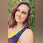 Desi Carpenter - @bohosoul420 - Instagram