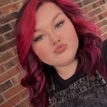 Desi White - @desi_hair_doos - Instagram