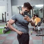 Aasif Khan - @young._desi - Instagram