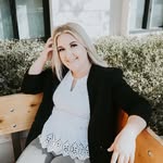 Desirae Ford - @desiroofing - Instagram