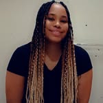 Desirae Moore - @dee_m32 - Instagram