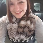 Desirae Ward - @desirae.bloggermom - Instagram