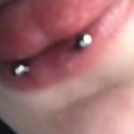 Desiree Wright - @lilpeachyredd_piercingshop - Instagram