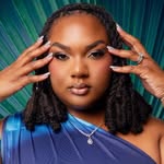 Desiré Davis - @dezzyde - Instagram