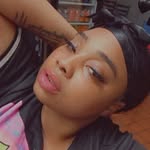 Dede thompson - @desirethompson25 - Instagram