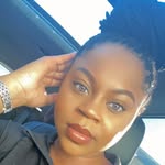 Desireé Charles - @sweetdesire_27 - Instagram