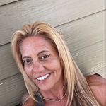 Desiree Doty - @desi_68 - Instagram