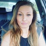 Desiree Fair - @hazzelredd - Instagram