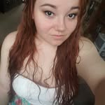 Desiree Holmes - @desiree_lari - Instagram