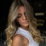Desireé Langrand - @desireelangrand - Instagram