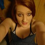 Desiree leonard - @desireel1997 - Instagram