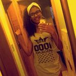 desiree - @desireemello15 - Instagram