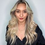 Desirée Mello - @desiree.mello - Instagram