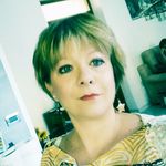 Desirée Mello - @desireemello75 - Instagram