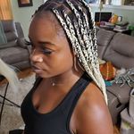 Desiree Murphy - @dessiesbraids - Instagram