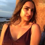 Desiree Orta - @_desivee - Instagram