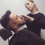 Desirée Peña - @dess.hair - Instagram