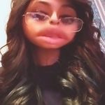 Reyna Leeann - @desiree.reyna.581 - Instagram