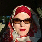 Desiree Steele - @hijabinamerica - Instagram