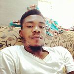 Andrew Desmond - @desmondandrew15 - Instagram