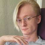 Desmond Cameron - @siltedfox - Instagram