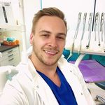 dr. desmond cox - @dr.desmondcox97 - Instagram