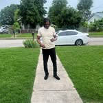 Dez - @_desmond.guy - Instagram