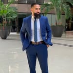 Desmond Larry - @desmondlarry9 - Instagram