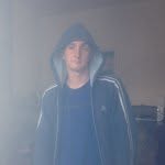 Desmond Mitchell - @mondomp - Instagram
