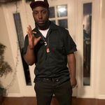 Desmond Mitchell - @dee_mitch03 - Instagram