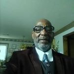 Desmond Phillips - @desmond.phillips.1293 - Instagram