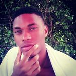 Desmond Phillips - @desmond_frodo_ - Instagram