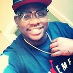 Desmond Wallace - @wallace.desmond - Instagram