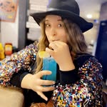 Dessa Rae💕 - @just.a.mom.with.a.camera - Instagram