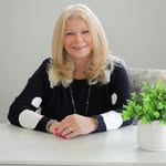 Dessie Walker Herbert - @dessiecandoyourmortgage - Instagram