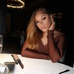 Destinee’ Davis - @_d_redd - Instagram