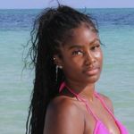Destinee Walker👑 - @destinii24 - Instagram