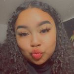 Destiny Anaya - @destiny.curlz - Instagram