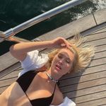 Destiny Higgins - @destinyhiggins9891 - Instagram