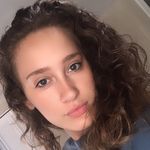 destiny manns. - @numnumreeses - Instagram