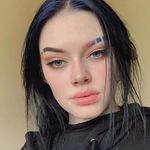 Desti - @destinysimonsonfan - Instagram