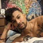 Devan Hayes - @masterof_the_haus - Instagram